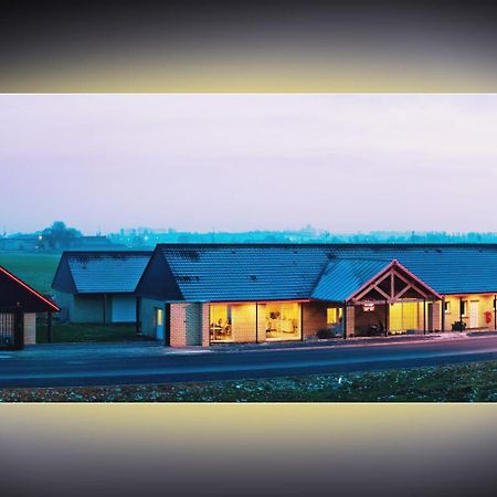 Hotel Fleur De Lys アーズブルック エクステリア 写真